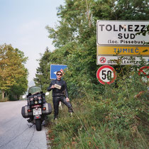 Tolmezzo (323 m)  46° 24′ 0″ N, 13° 1′ 0″ O