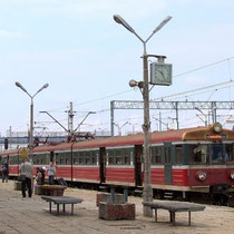 Tren estacionado en la estación de Terespol