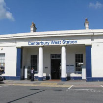 Entrada principal de la estación Canterbury West