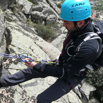 Curso de montañismo avanzado. Manejo de cuerdas Madrid