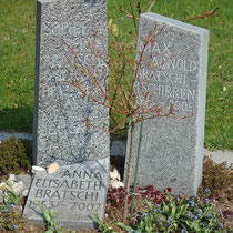 Familiengrabstein Nr. 5, Familiengrabmal, André Iseli Steinmetz, Grabmal