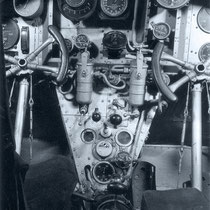 Cockpit der Bremen