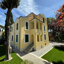 Villa Maloia - esterno giorno