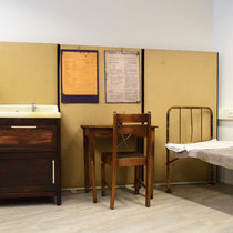 15. Origineel interieur van een cel/ kamer van het groot seminarie tijdens de Tweede Wereldoorlog 
