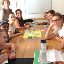 Scuola Ciao Italia-All nationality students in a group lesson