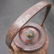 金龍堂名人大国寿朗造 鉄瓶 - 古美術 大雅堂