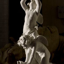 Fontaine avec Angelots - Marbre Statuario - Korée du sud