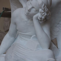 Ange de la nuit - marbre de Carrare - Détail