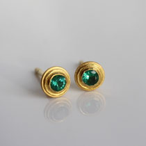 mini Smaragd Ohrstecker 900 Gold