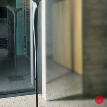 markus priller, o.t., 3/7, 2001, height 184 cm, bronze/iron base – erlas galerie