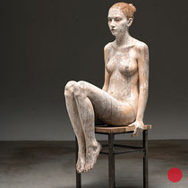 bruno walpoth, "pia", 2024, 132 x 46 x 58 cm, walnut – erlas galerie