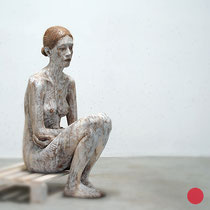 bruno walpoth, "weiterziehen", 2022, 97 x 38 x 55 cm, walnut – erlas galerie