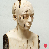 bruno walpoth, "meret", 2022, 41 x 31 x 26 cm, pear – erlas galerie