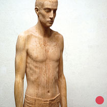 bruno walpoth, "remember 1984", 2024, 90 x 42 x 27 cm, cherry wood – erlas galerie