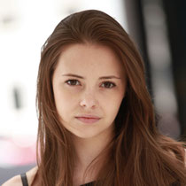 Melina H. '08
