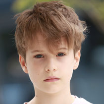 Ari W. '15