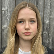 Carla G. '11