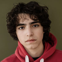 Konstantin R. '10
