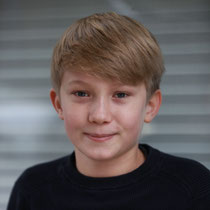 Oskar K. '12