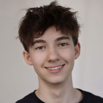 Felix R. '09