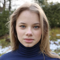 Leni E. '09
