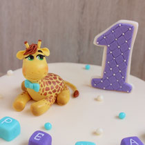Торт на годик с жирафом 