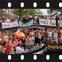 122- Canal Pride 2018  ©Marja Roele-Aertsen   Contact : +31 6 26952602