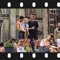 118- Canal Pride 2018  ©Marja Roele-Aertsen   Contact : +31 6 26952602