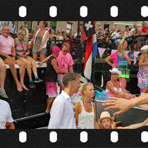 303- Canal Pride 2018  ©Marja Roele-Aertsen   Contact : +31 6 26952602