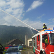 Wasserwerfer der FF-Reisach