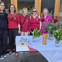 Anne und Cassandra Reich, Ursula Nakamura, Heidi Bodmer und Brigitte Rüedin Rheinfelden