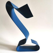 ARMINA HATIC, Skulptur blau, Metall, Farbe