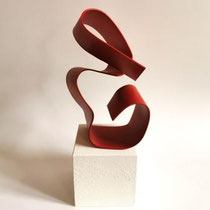 ARMINA HATIC, Skulptur rot, Metall, Farbe