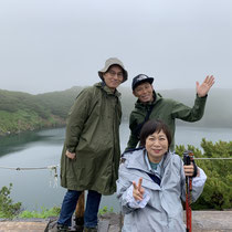 後列右側は立山の代々の山の案内人の佐伯さんです　何代にも渡る山のプロです　