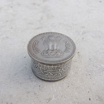 Döschen, Silber 925 teilgeschwärzt, Münze als Deckel