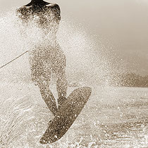 Photographie de sport ski nautique compétition championnats nationaux et internationaux 