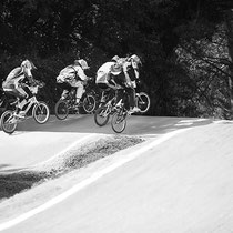 Photographie de sport box race compétition championnats nationaux et internationaux 