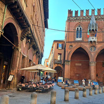 Café auf Piazza