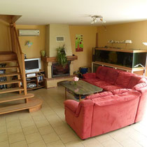 le salon - table d'hotes aux Gites des Camparros à Nailloux 