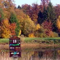 Golfplatz von Mâcon-La-Salle, 18 und 9 Löcher, Hdp 35