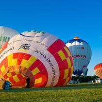 Immer an Pfingsten finden in Chalon-sur-Saône das Ballonflugfestival "Les Montgolfiades" statt