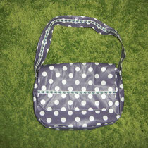 3 Kulturtasche mit Aussertasche vorne