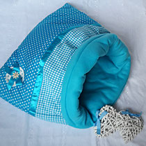 Schlafsack "Kali" ist aus Baumwolle  / Fleecestoff  ,bei 40°C Feinwäsche waschbar , NICHT Trockner geeignet !!!