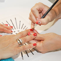 Lunula nailfashion, Liestal