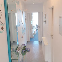 Heller Eingangsbereich der Ferienwohnung Nautilus Nr. 27 in Cuxhaven-Duhnen