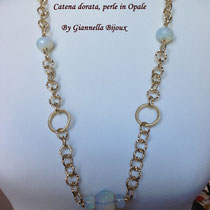 collana lunga con pietra opale