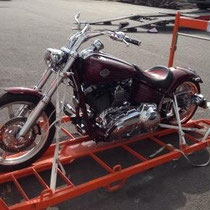 transport de moto France Réunion avec Long-Cours