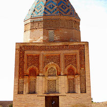 Il Arslan (Fahr-ad-din Razi) is a magnificent piece of architecture, also known as the Mausoleum of Kho-Rezmshah II Arslan, who ruled from 1156 to 1172