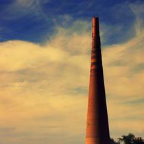 Gutlug Timur Minaret, 60m tall, base 12m in diameter