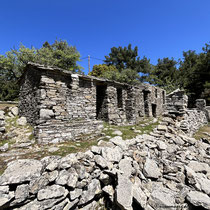 Typisches Steinhaus, ungenutzt